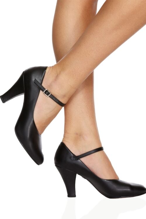 _3_1393421033 Showgirl